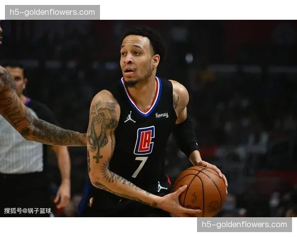 “控球率挑战”成社交媒体热潮,业余球员分享自己24秒进攻回合视频并@NBA球员。 “控球率挑战”成社交媒体热潮,业余球员分享自己24秒进攻回合视频并@NBA球员。